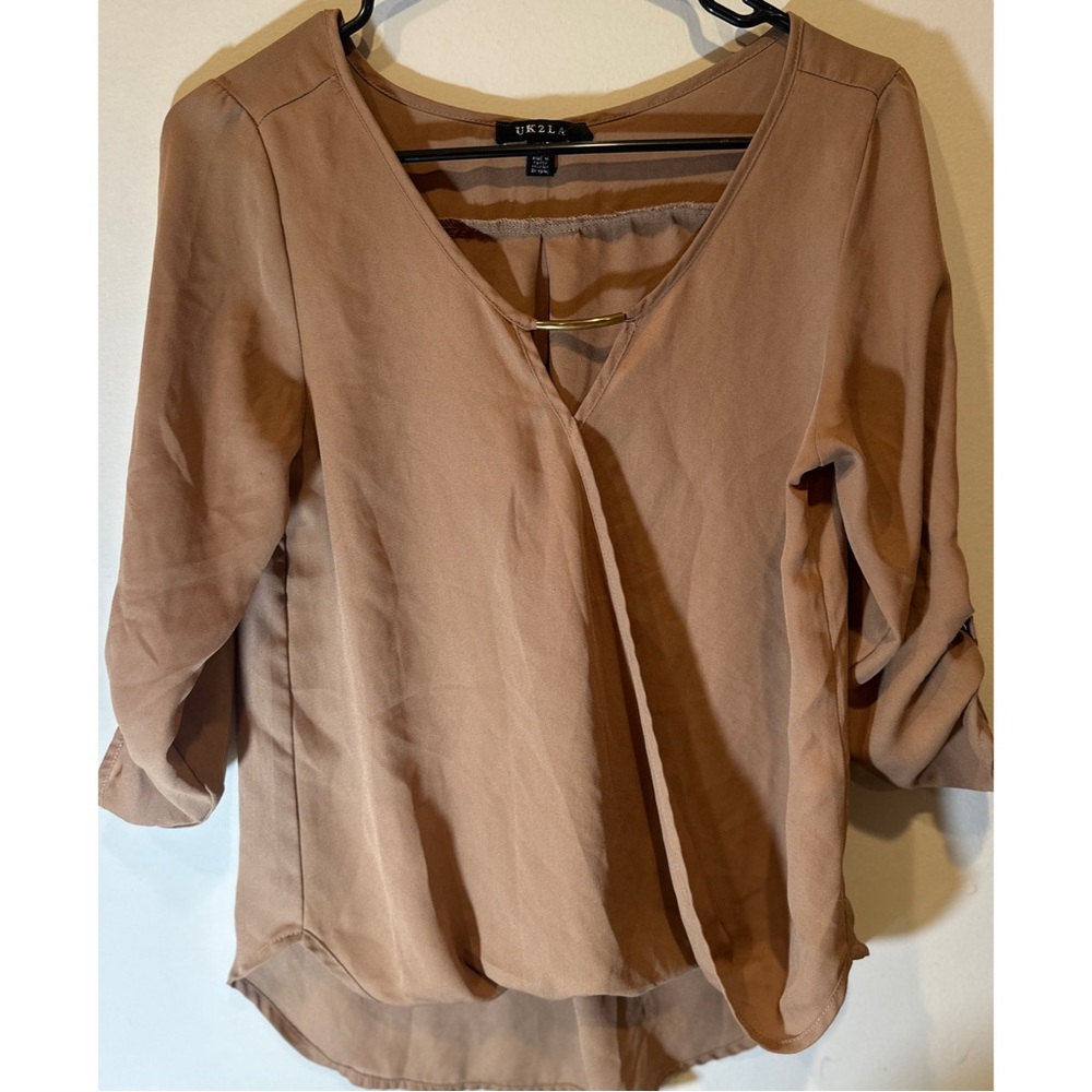 Forever 21 UK2LA Rust Colored Gold Emblem Blouse